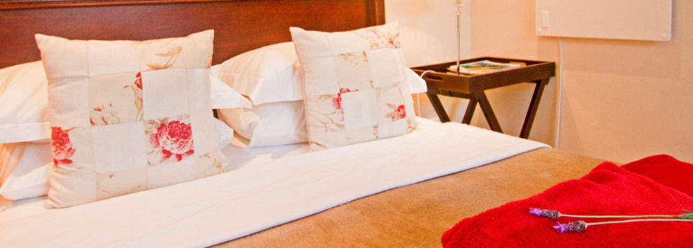 Apple And Spice Guest House George Eksteriør billede